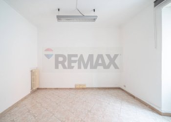 Stanza vuota - Quadrilocale Via Alba
 
4, Roma - foto 33