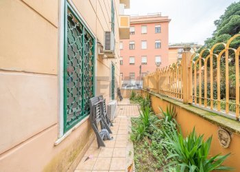 Terrazza - Quadrilocale Via Alba
 
4, Roma - foto 39