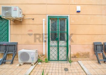 Terrazza - Quadrilocale Via Alba
 
4, Roma - foto 41