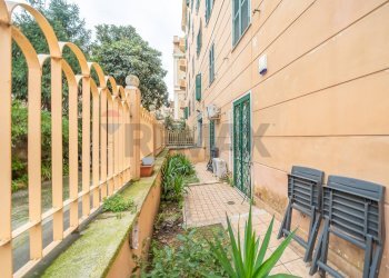 Edificio all\'aperto - Quadrilocale Via Alba
 
4, Roma - foto 42