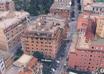 Edificio all\'aperto - Quadrilocale Via Alba
 
4, Roma - foto 2