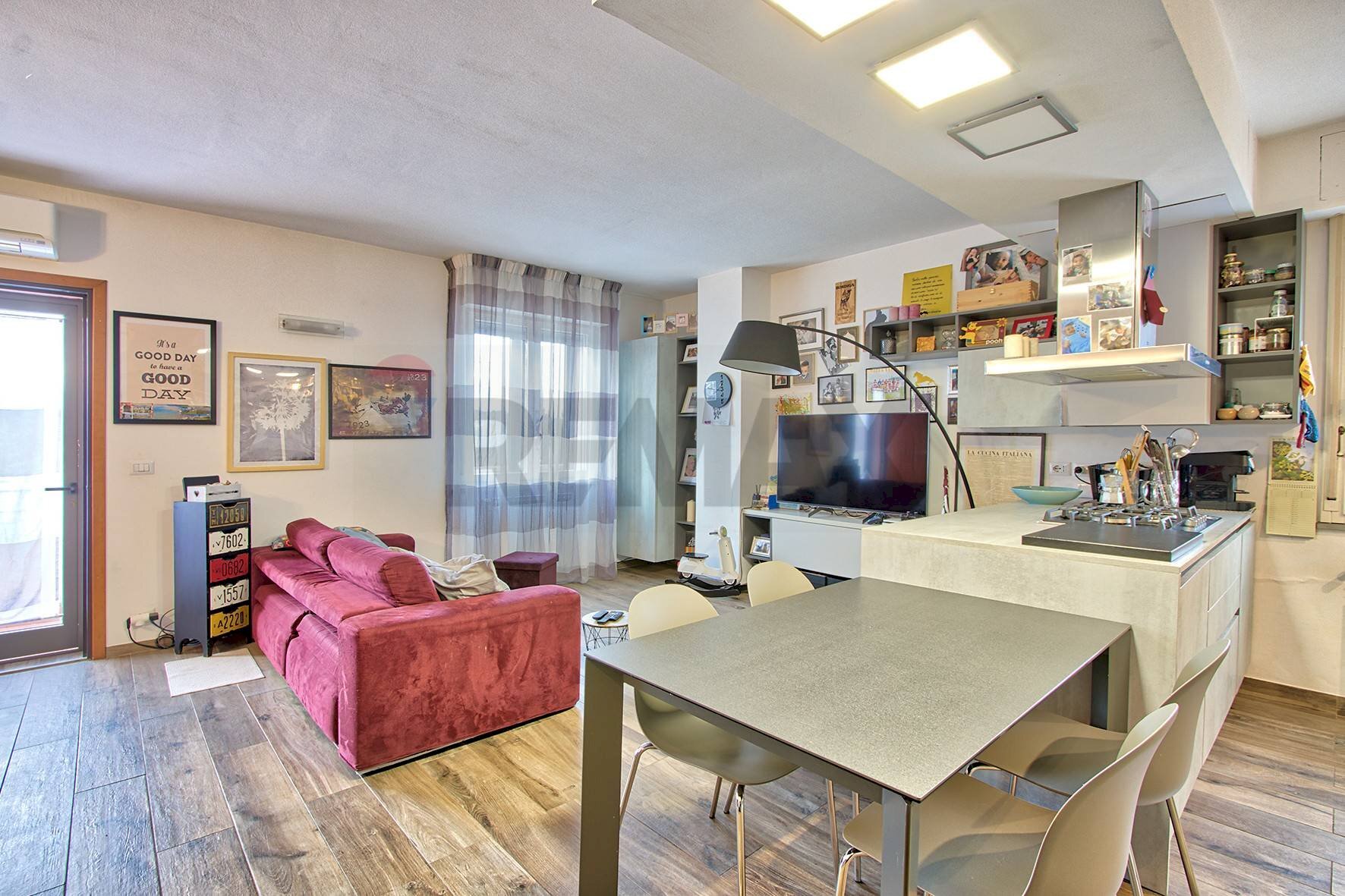 Sala da pranzo - Appartamento LOCALITA' POGGIOLA
 
25, Arezzo - foto 3