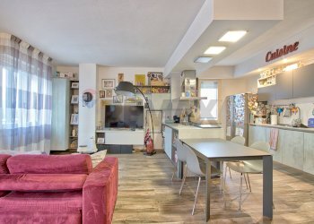 Sala da pranzo - Appartamento LOCALITA' POGGIOLA
 
25, Arezzo - foto 5