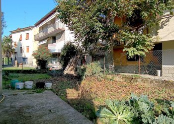 Edificio all\'aperto - Villa VIA DELLA COSTITUZIONE
 
84, San Giovanni Valdarno - photo 10