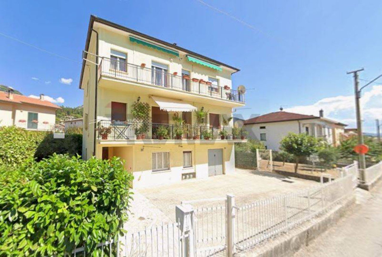 Casa all\'aperto - Appartamento Via Fratelli Cairoli
 
23, Gualdo Tadino - foto 1