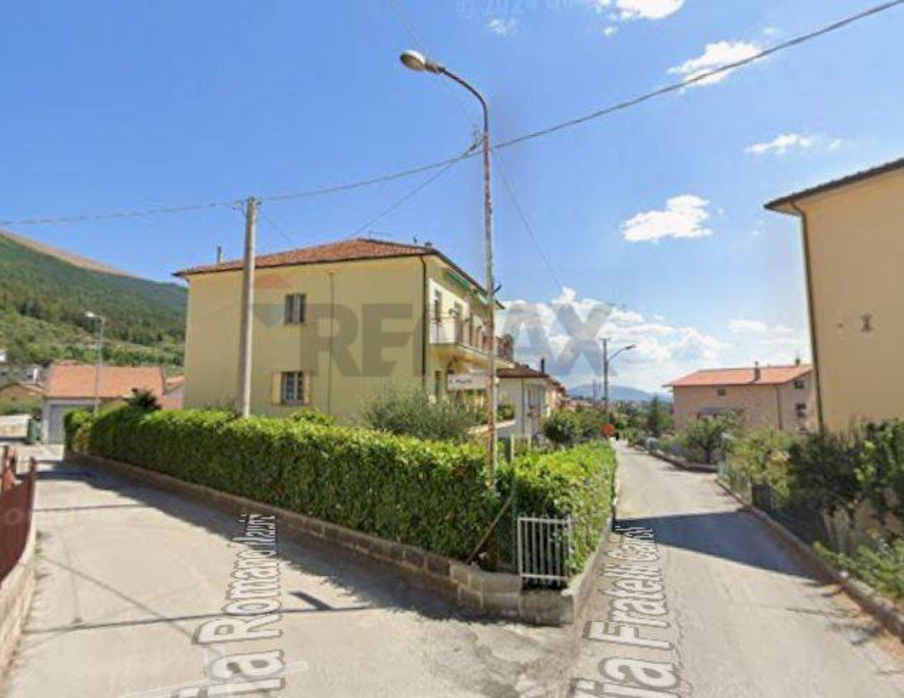 Edificio all\'aperto - Appartamento Via Fratelli Cairoli
 
23, Gualdo Tadino - foto 2