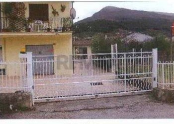 Edificio all\'aperto - Appartamento Via Fratelli Cairoli
 
23, Gualdo Tadino - foto 20