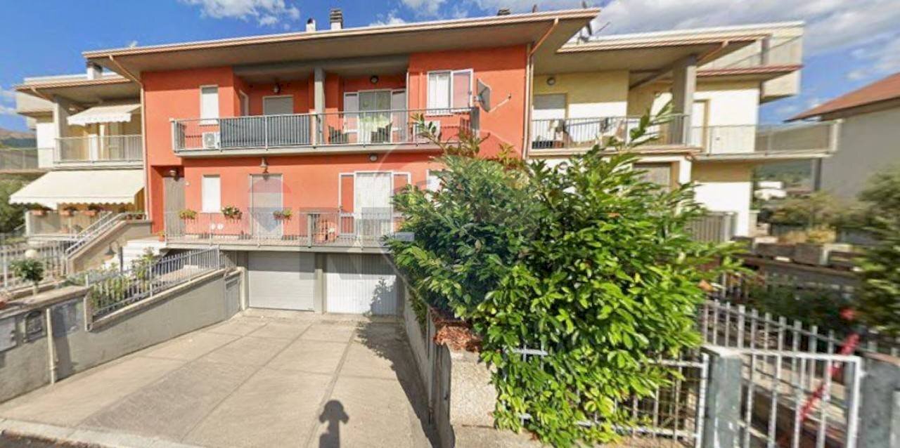 Edificio all\'aperto - Casa semi indipendente Gualdo Tadino - foto 3