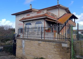 Casa all\'aperto - Villa Aprilia - foto 1