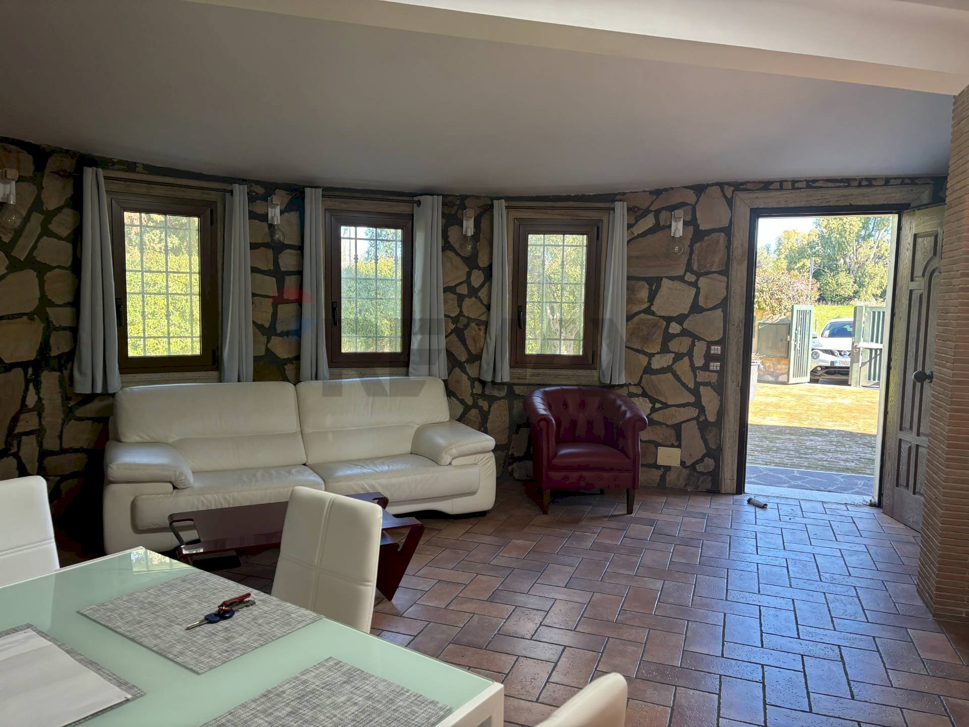 Sala da pranzo - Casa semi indipendente VIA DEGLI ANEMONI
 
snc, Anzio - foto 2