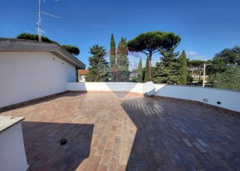 Terrazza - Casa semi indipendente VIA DEGLI ANEMONI
snc, Anzio - foto 41