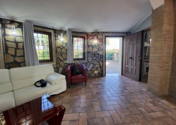 Soggiorno - Casa semi indipendente VIA DEGLI ANEMONI
snc, Anzio - foto 4