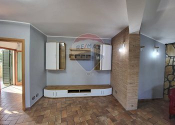 Stanza vuota - Casa semi indipendente VIA DEGLI ANEMONI
snc, Anzio - foto 7