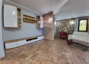 Soggiorno - Casa semi indipendente VIA DEGLI ANEMONI
snc, Anzio - foto 8