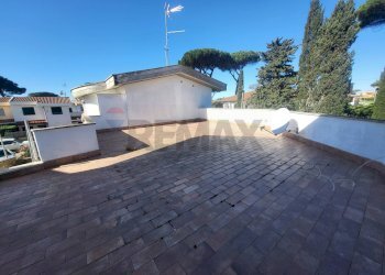 Terrazza - Casa semi indipendente VIA DEGLI ANEMONI
snc, Anzio - foto 40