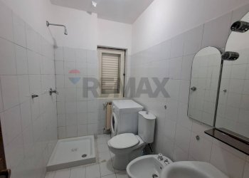 Bagno - Appartamento zaccagni angolo via ragonesi
 
295010, Piedimonte Etneo - foto 8