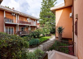 Edificio all\'aperto - Quadrilocale via giuseppe garibaldi
 
33, Viagrande - foto 11