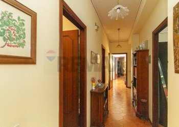 Hall / corridoio - Quadrilocale via velletri
 
26, Catania - foto 16