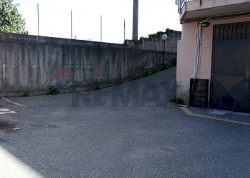 Edificio all\'aperto - Box Via San Giuseppe San Filippo
 
69B, Aci Catena - foto 5
