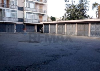 Edificio all\'aperto - Box Via San Giuseppe San Filippo
 
69B, Aci Catena - foto 8