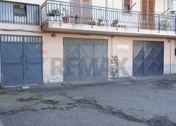 Edificio all\'aperto - Box Via San Giuseppe San Filippo
 
69B, Aci Catena - foto 9