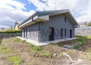 Casa all\'aperto - Villa Via Luciano Pavarotti
 
10, Viagrande - foto 5