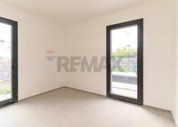 Stanza vuota - Villa Via Luciano Pavarotti
 
10, Viagrande - foto 16