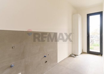 Stanza vuota - Villa Via Luciano Pavarotti
 
10, Viagrande - foto 20