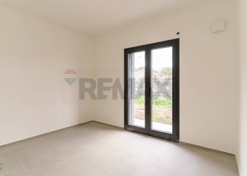 Stanza vuota - Villa Via Luciano Pavarotti
 
10, Viagrande - foto 25