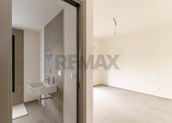 Bagno - Villa Via Luciano Pavarotti
 
10, Viagrande - foto 28