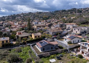 Edificio all\'aperto - Villa Via Luciano Pavarotti
 
10, Viagrande - foto 56