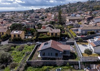 Casa all\'aperto - Villa Via Luciano Pavarotti
 
10, Viagrande - foto 57