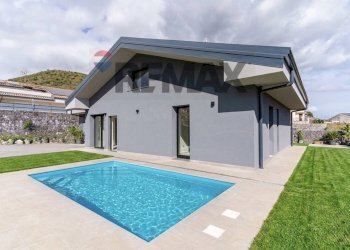 Piscina - Villa Via Luciano Pavarotti
 
10, Viagrande - photo 3