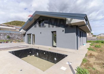 Casa all\'aperto - Villa Via Luciano Pavarotti
 
10, Viagrande - photo 17