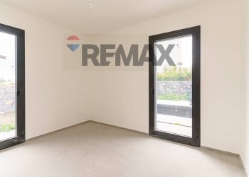 Stanza vuota - Villa Via Luciano Pavarotti
 
10, Viagrande - photo 30