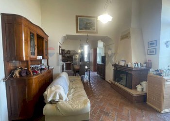 Sala da pranzo - Appartamento Strada San Basile
2, Castellammare di Stabia - foto 17