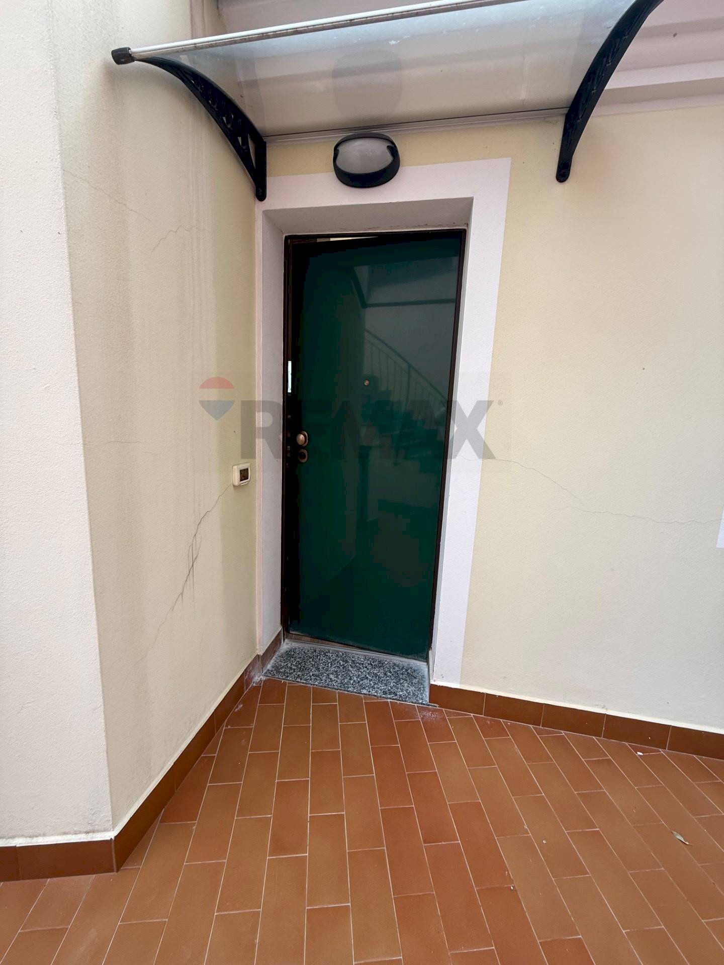 Stanza vuota - Trilocale Via Barilari
 
7bis, Magliolo - foto 2