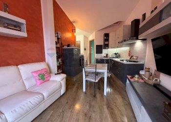 Sala da pranzo - Trilocale Via Barilari
 
7bis, Magliolo - foto 7