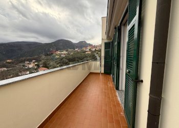 Balcone - Trilocale Via Barilari
 
7bis, Magliolo - foto 25