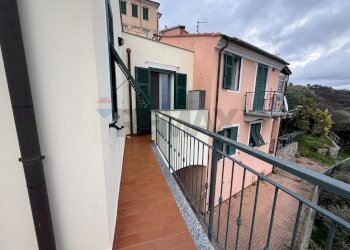 Balcone - Trilocale Via Barilari
 
7bis, Magliolo - foto 27