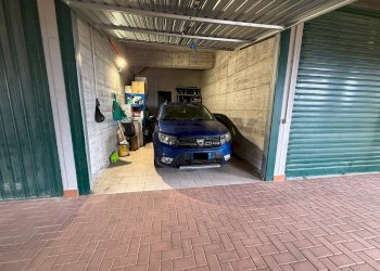 Parcheggio - Trilocale Via Barilari
 
7bis, Magliolo - foto 38