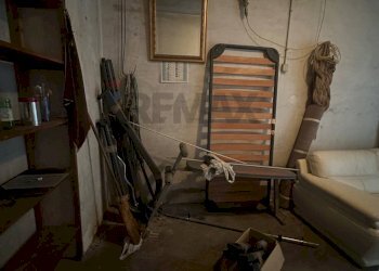 Soggiorno - Box Via Mignone
 
31, Savona - foto 13