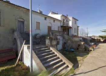 Casa all\'aperto - Casa semi indipendente contrada Viano
 
44, Filetto - foto 1