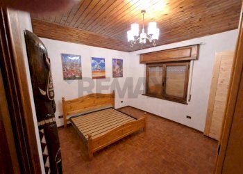 Camera / camera da letto - Independent house via 12 marzo
 
5, Longarone - photo 20