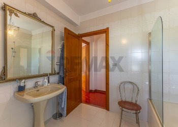 Bagno - Quadrilocale Via Mario Paglietti
 
5, Sassari - foto 7