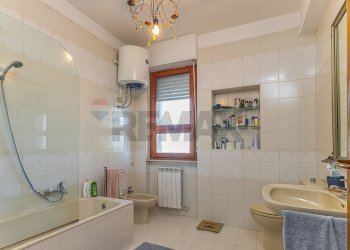 Bagno - Quadrilocale Via Mario Paglietti
 
5, Sassari - foto 32