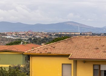 Vista delle montagne - Trilocale Via Fratelli Vivaldi
 
22, Sassari - foto 7
