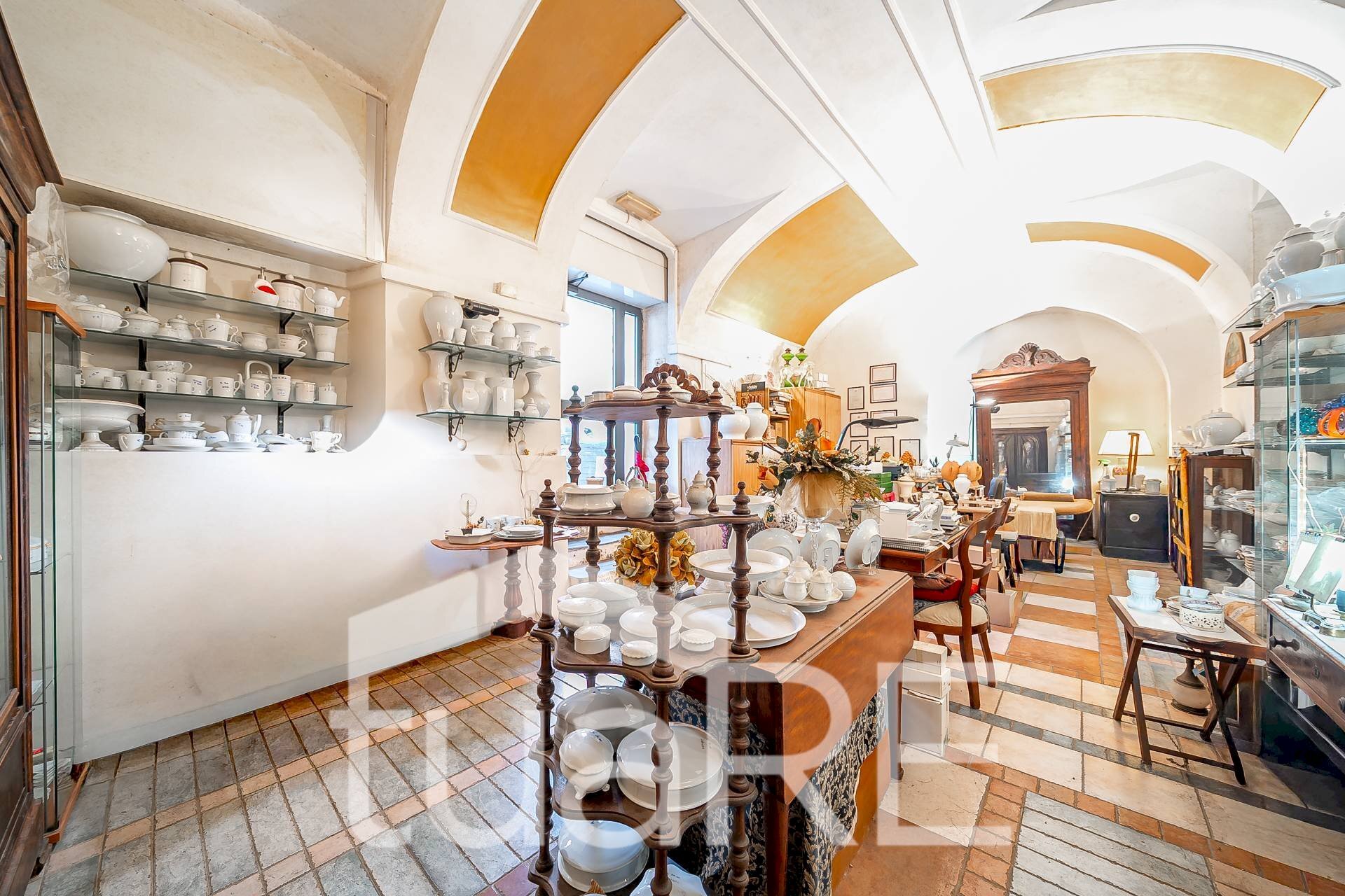 Foto 2 - Negozio Via Nemorense, Roma - foto 2