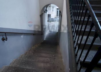 Scale - Bilocale Via Tenente Angelo Cirillo
 
49, Boscoreale - foto 4