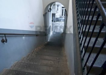 Scale - Bilocale Via Tenente Angelo Cirillo
 
49, Boscoreale - foto 6